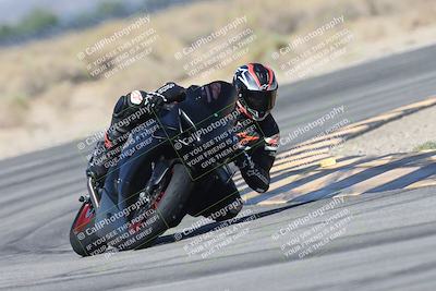 media/Oct-13-2025-Moto Forza (Mon) [[a66d839500]]/2-A Group/Session 3 (Turn 16)/